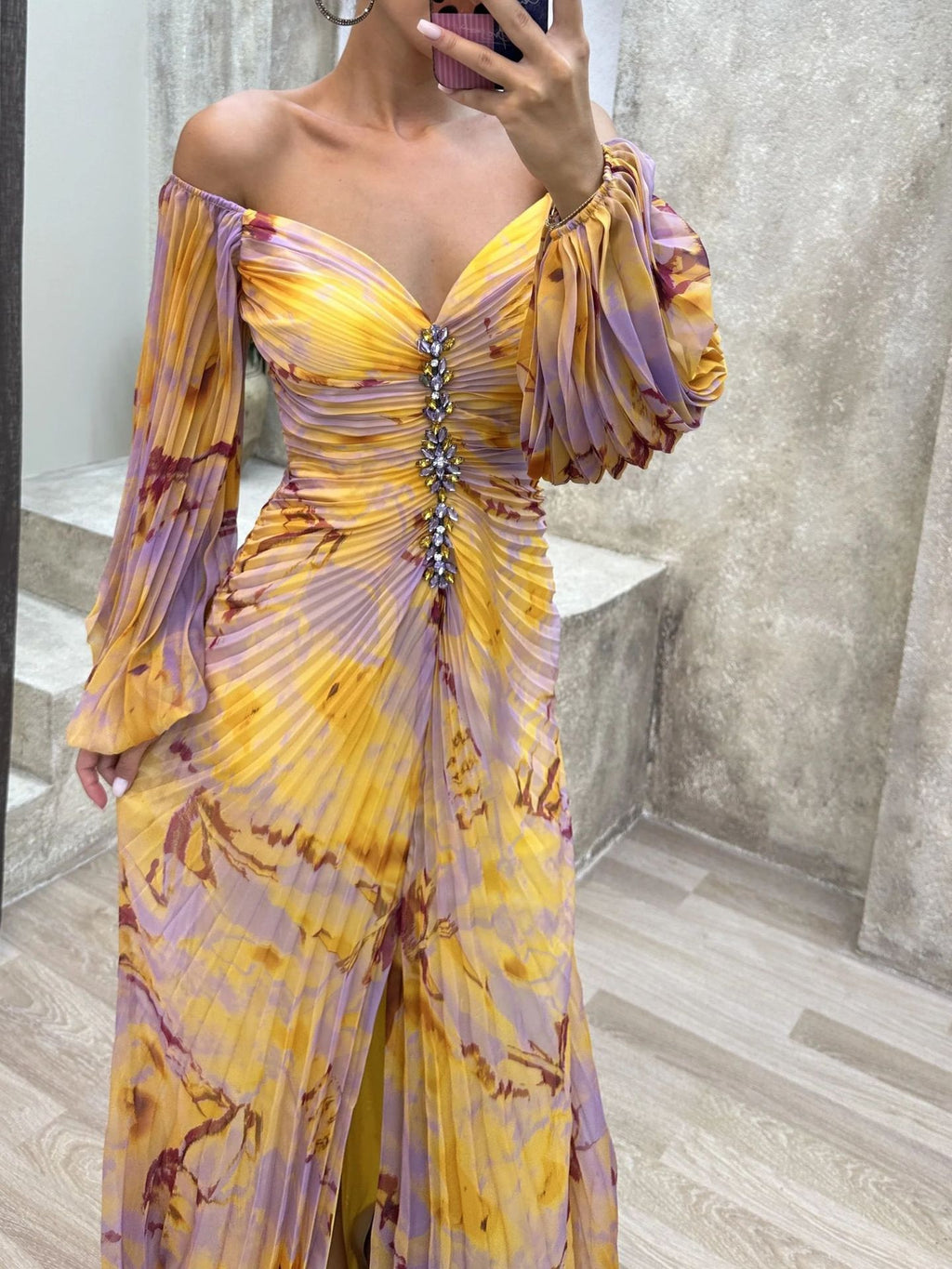 Women Pleated Long Sleeve V-Neck Dress